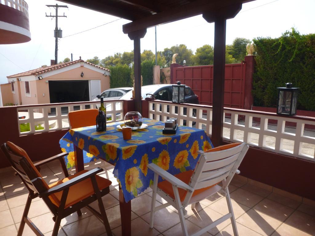 Villa Faidra Eretria  Exterior photo